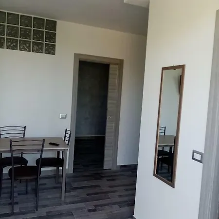 Casa Vacanza Apartment *